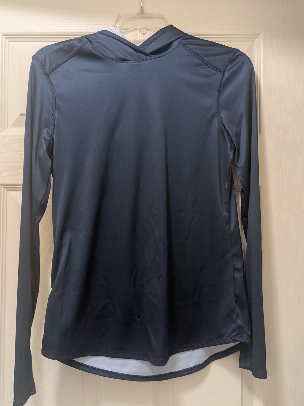 Long Sleeve Hooded Active Top in Navy Blue